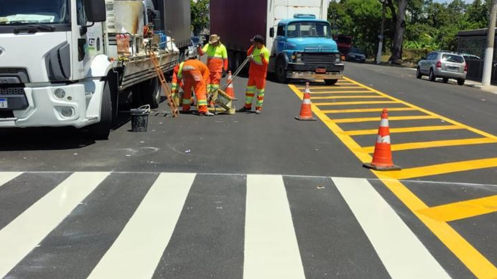 Obra de sinalização viária